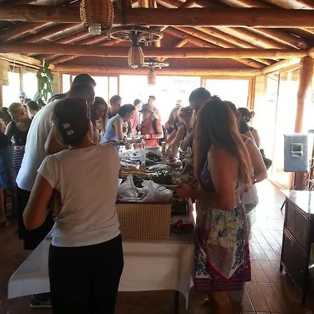 아파트호텔 Uysallar Koy Evi İmroz