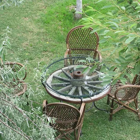 Uysallar Koy Evi *