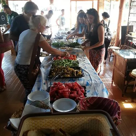 아파트호텔 Uysallar Koy Evi 4*