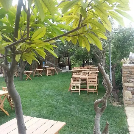 Uysallar Koy Evi Gokceada