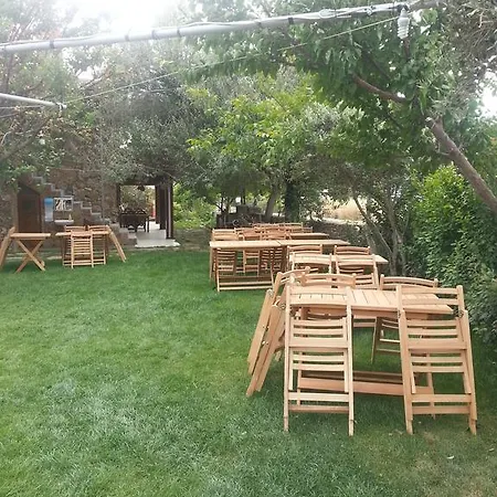 아파트호텔 Uysallar Koy Evi İmroz